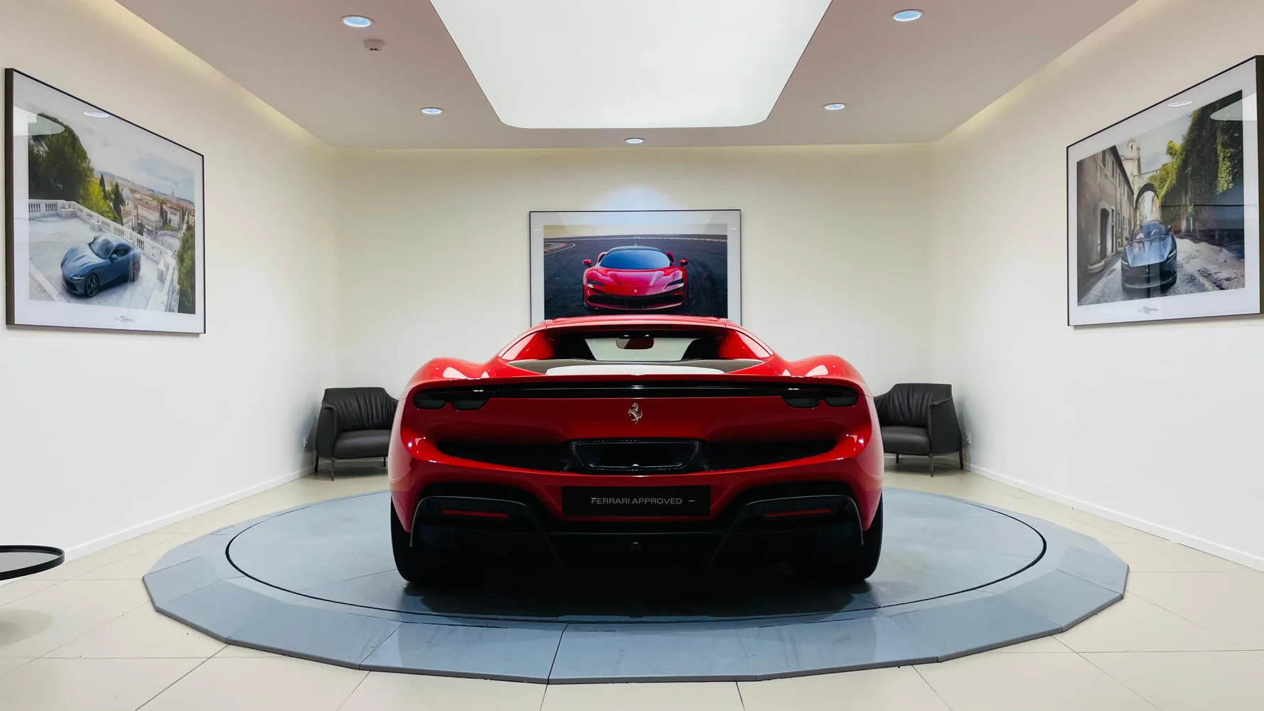 2023 Ferrari 296 GTB, 4/18
