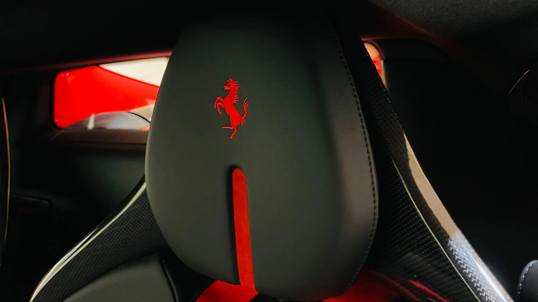 2023 Ferrari 296 GTB, 15/18