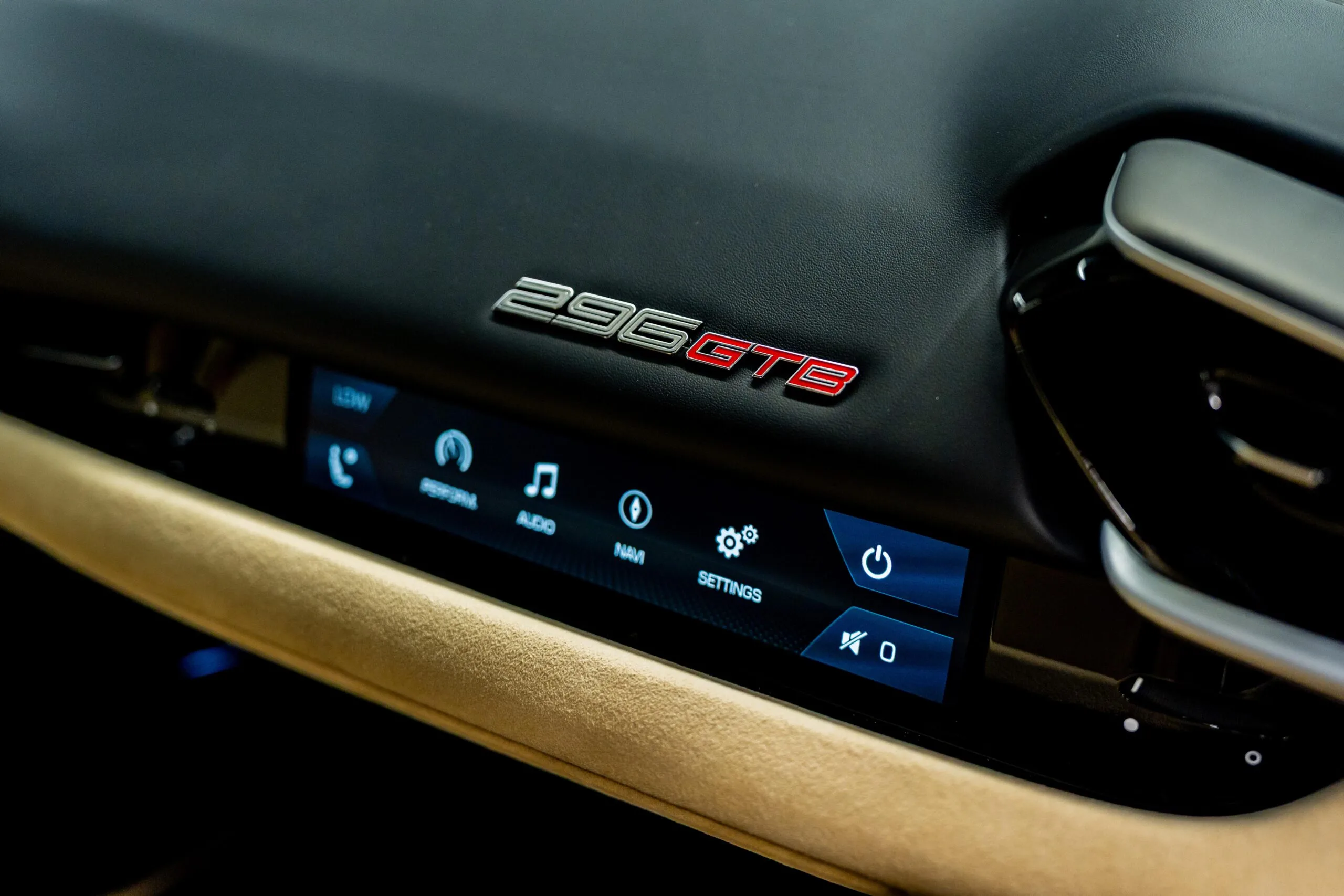 2023 Ferrari 296 GTB, 17/20