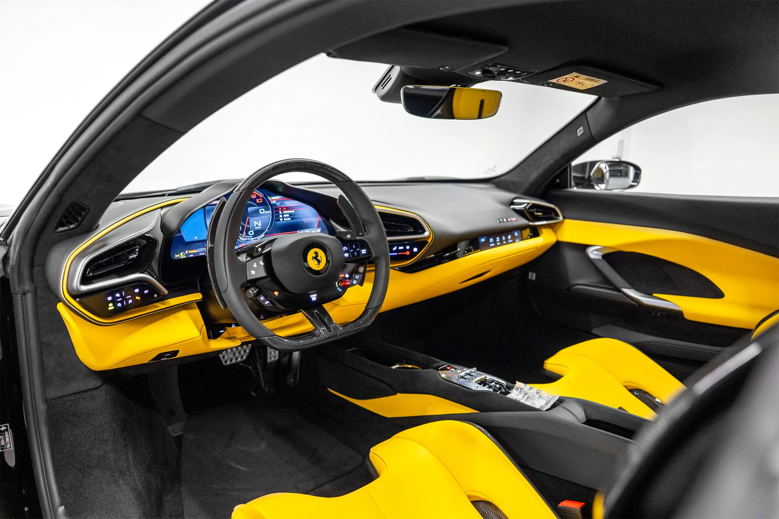 2023 Ferrari 296 GTB, 19/20