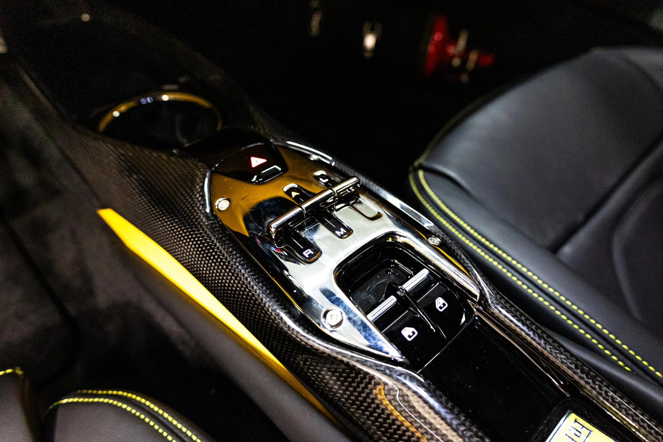2023 Ferrari 296 GTB, 19/20