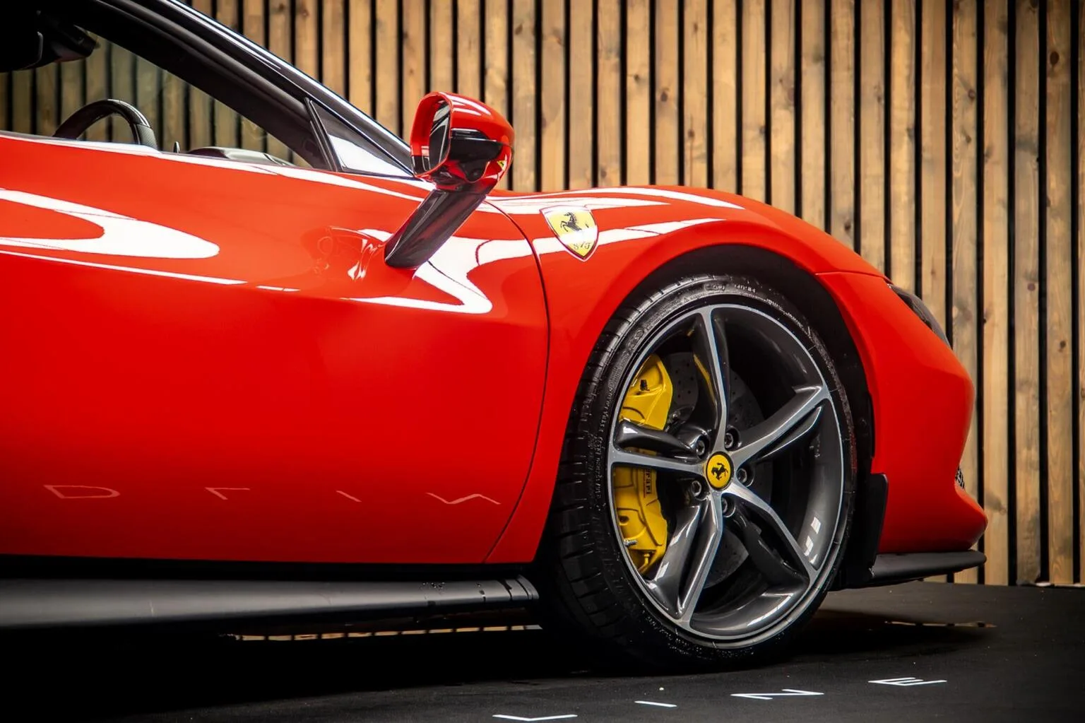 2023 Ferrari 296 GTB, 13/30