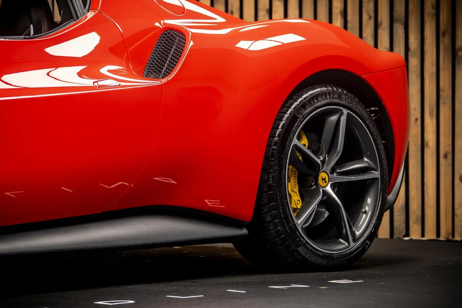 2023 Ferrari 296 GTB, 15/30
