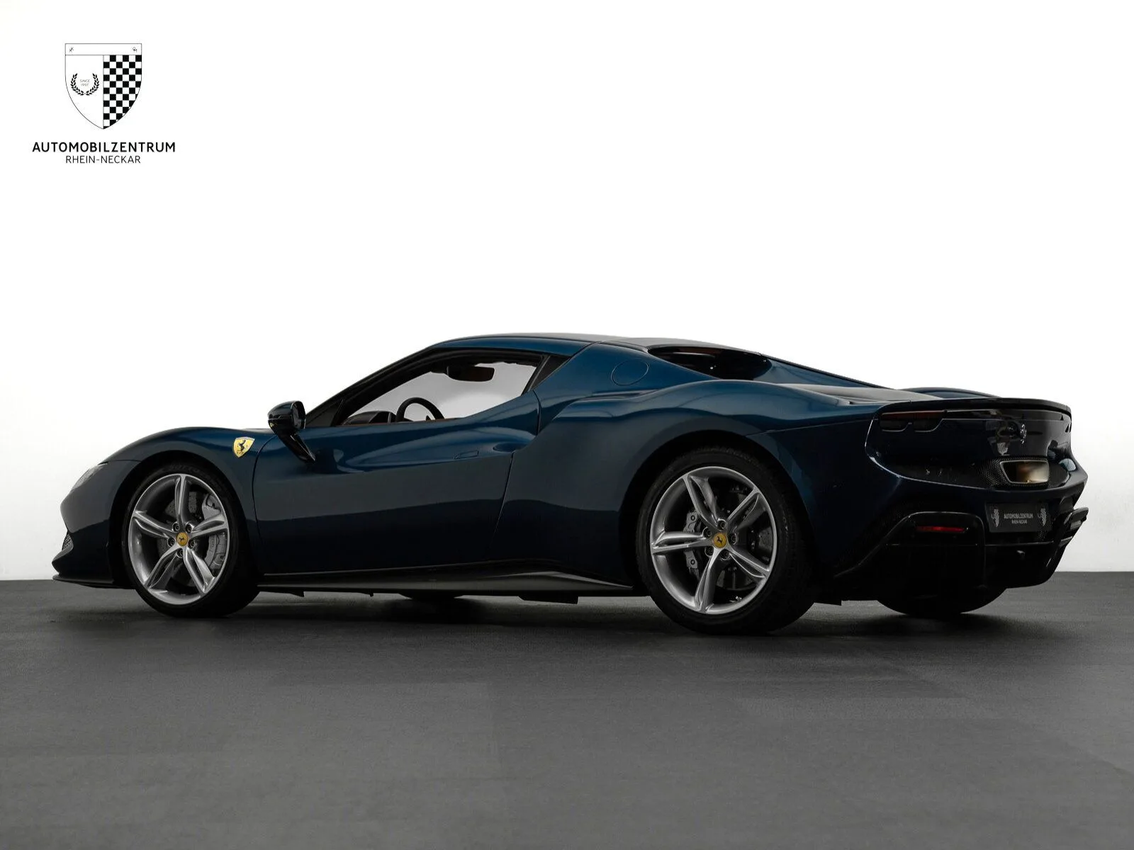 2023 Ferrari 296 GTB, 6/30