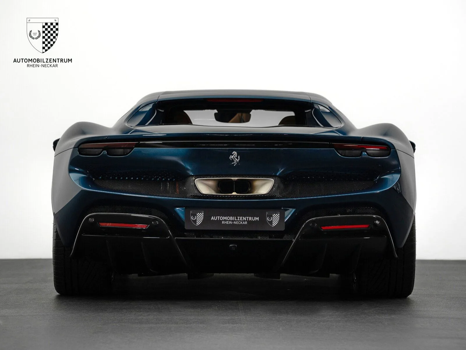 2023 Ferrari 296 GTB, 7/30