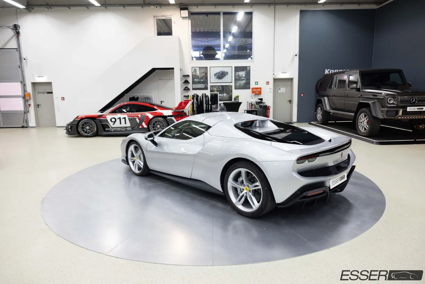 2023 Ferrari 296 GTS angeboten von einem Fachhändler in Alsdorf, Deutschland, Foto 16 von 25