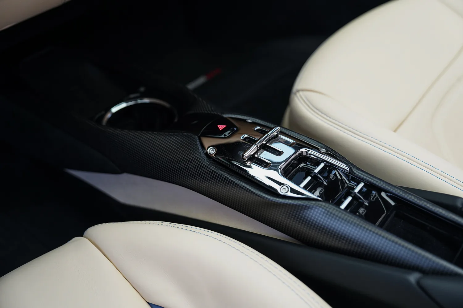 2023 Ferrari 296 GTS, 10/16