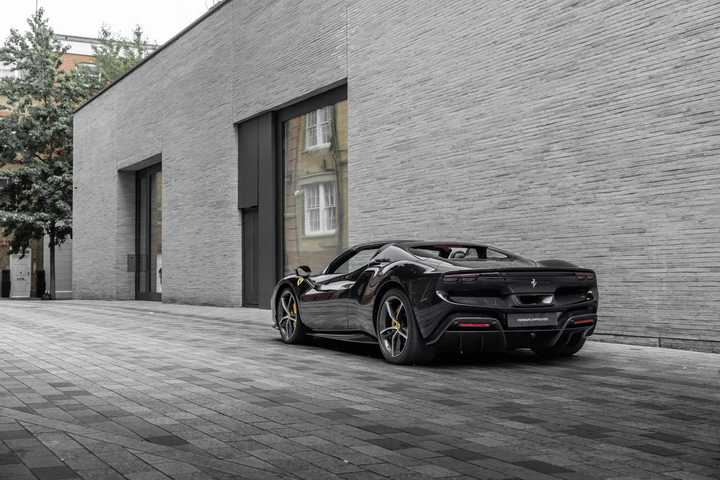 2023 Ferrari 296 GTS angeboten von einer Vertragshändlergruppe in Mayfair, Vereinigtes Königreich, Foto 3 von 25