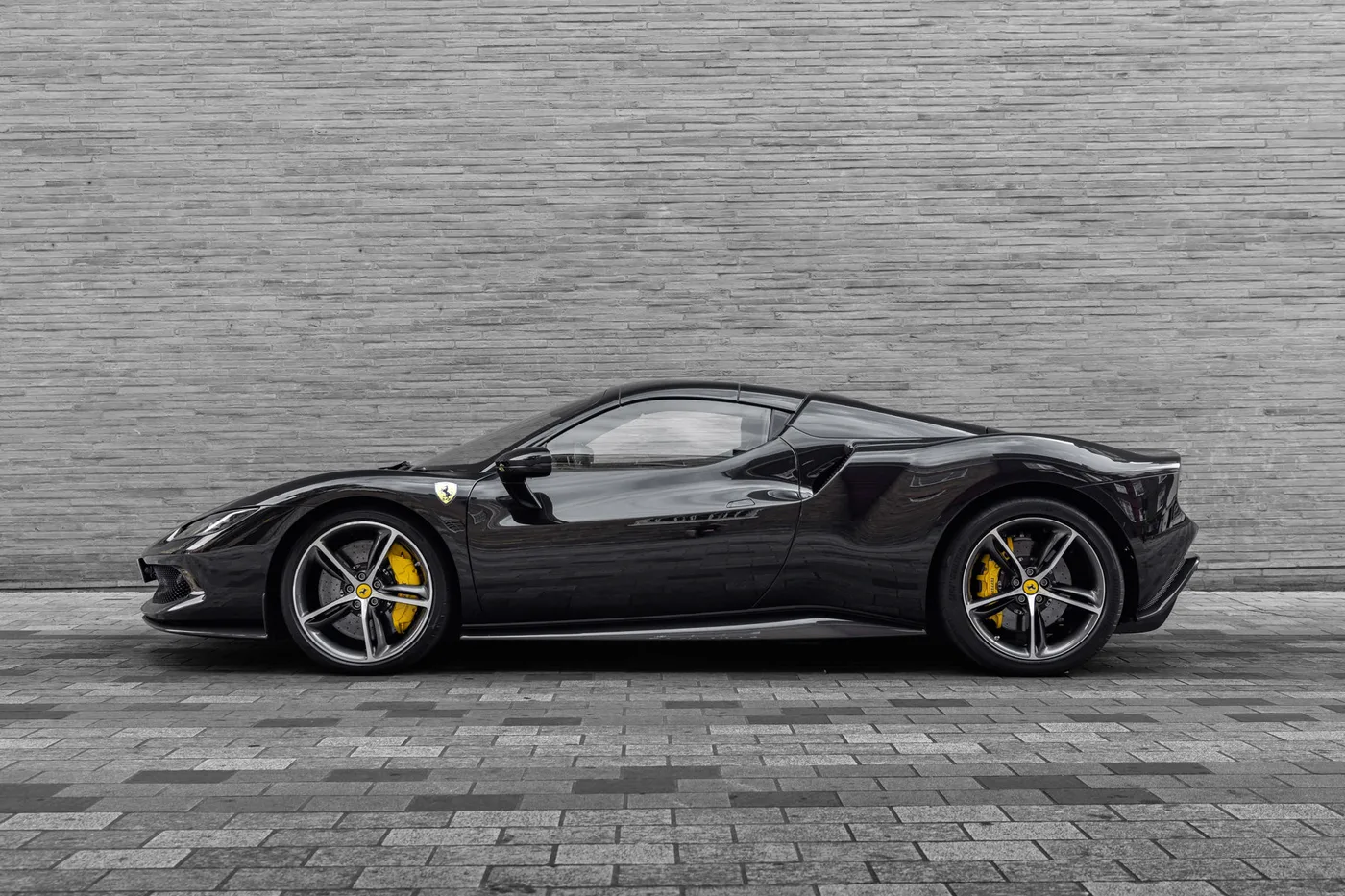 2023 Ferrari 296 GTS angeboten von einer Vertragshändlergruppe in Mayfair, Vereinigtes Königreich, Foto 4 von 25