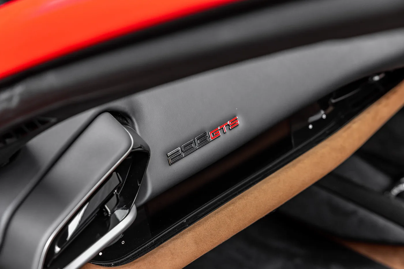 2023 Ferrari 296 GTS angeboten von einer Vertragshändlergruppe in Mayfair, Vereinigtes Königreich, Foto 18 von 25