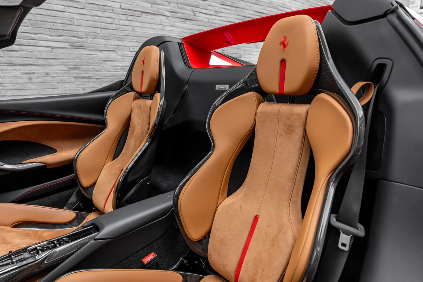 2023 Ferrari 296 GTS angeboten von einer Vertragshändlergruppe in Mayfair, Vereinigtes Königreich, Foto 21 von 25