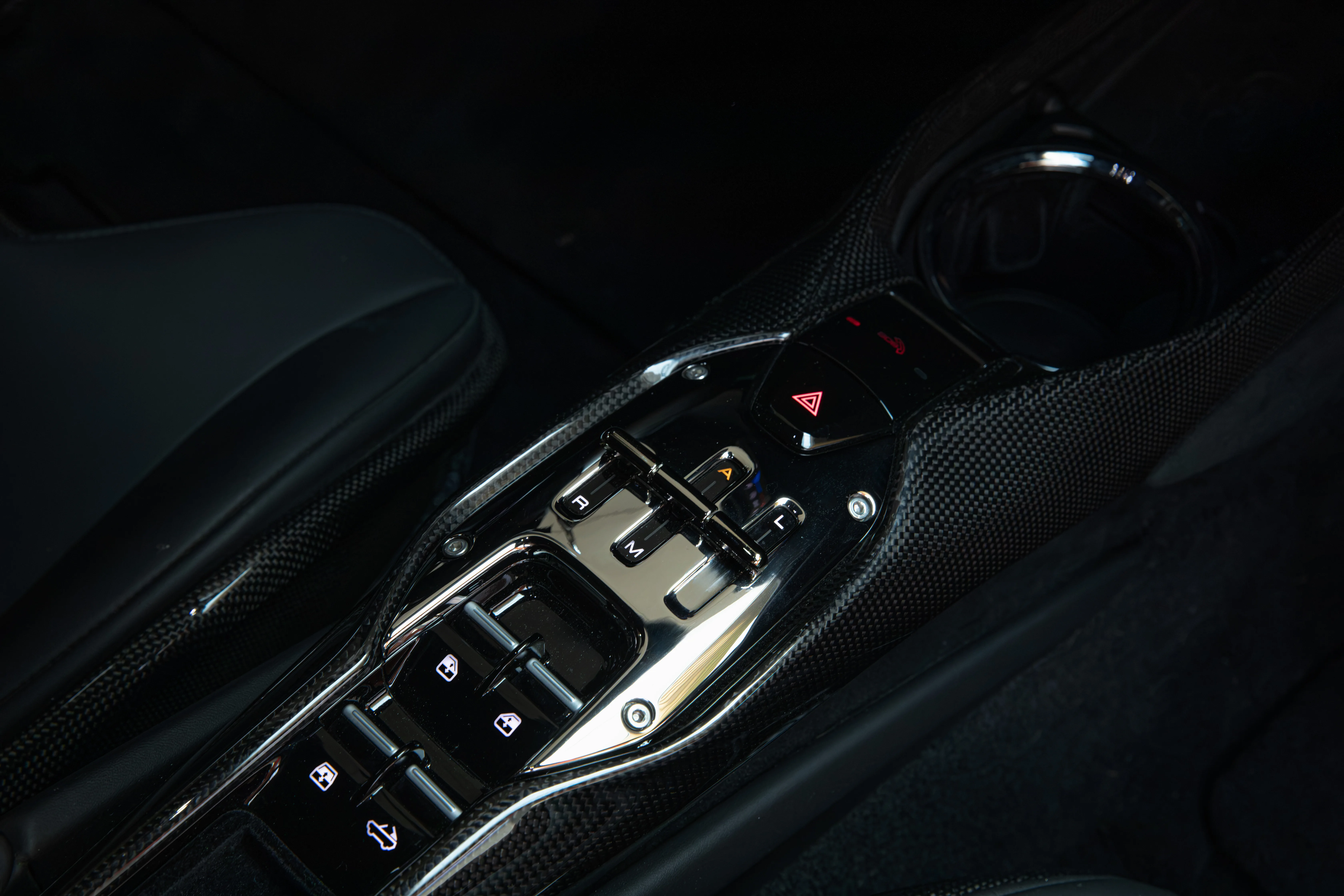 2023 Ferrari 296 GTS, 23/28