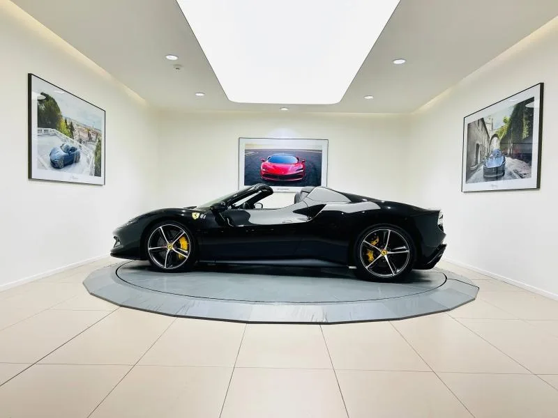 2023 Ferrari 296 GTS, 5/20
