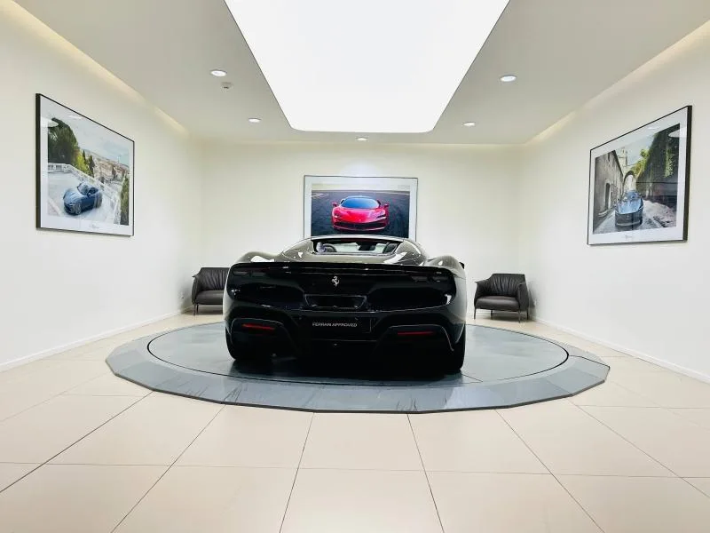 2023 Ferrari 296 GTS, 13/20
