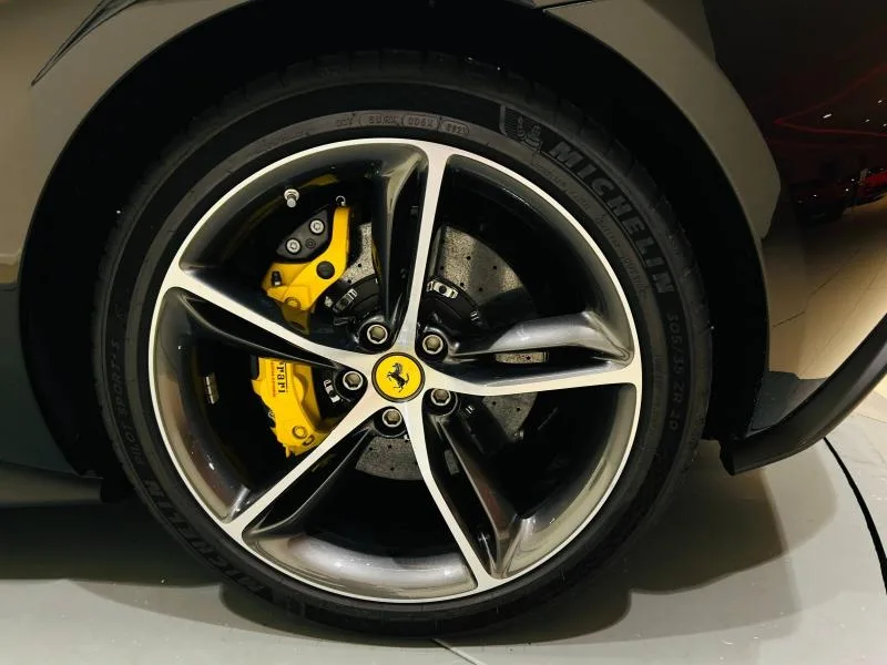 2023 Ferrari 296 GTS, 14/20