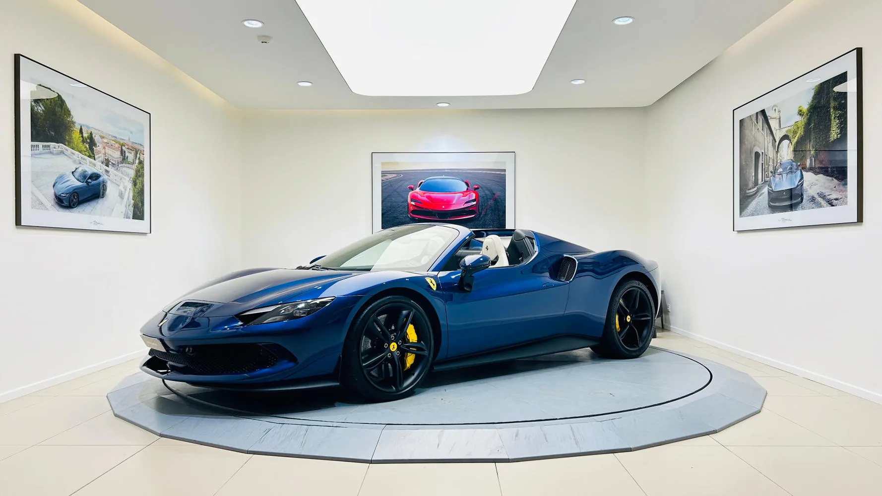 2023 Ferrari 296 GTS, 2/30