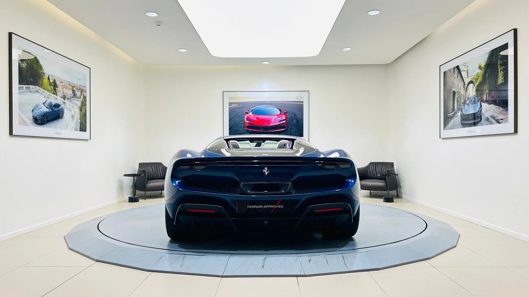 2023 Ferrari 296 GTS, 4/30