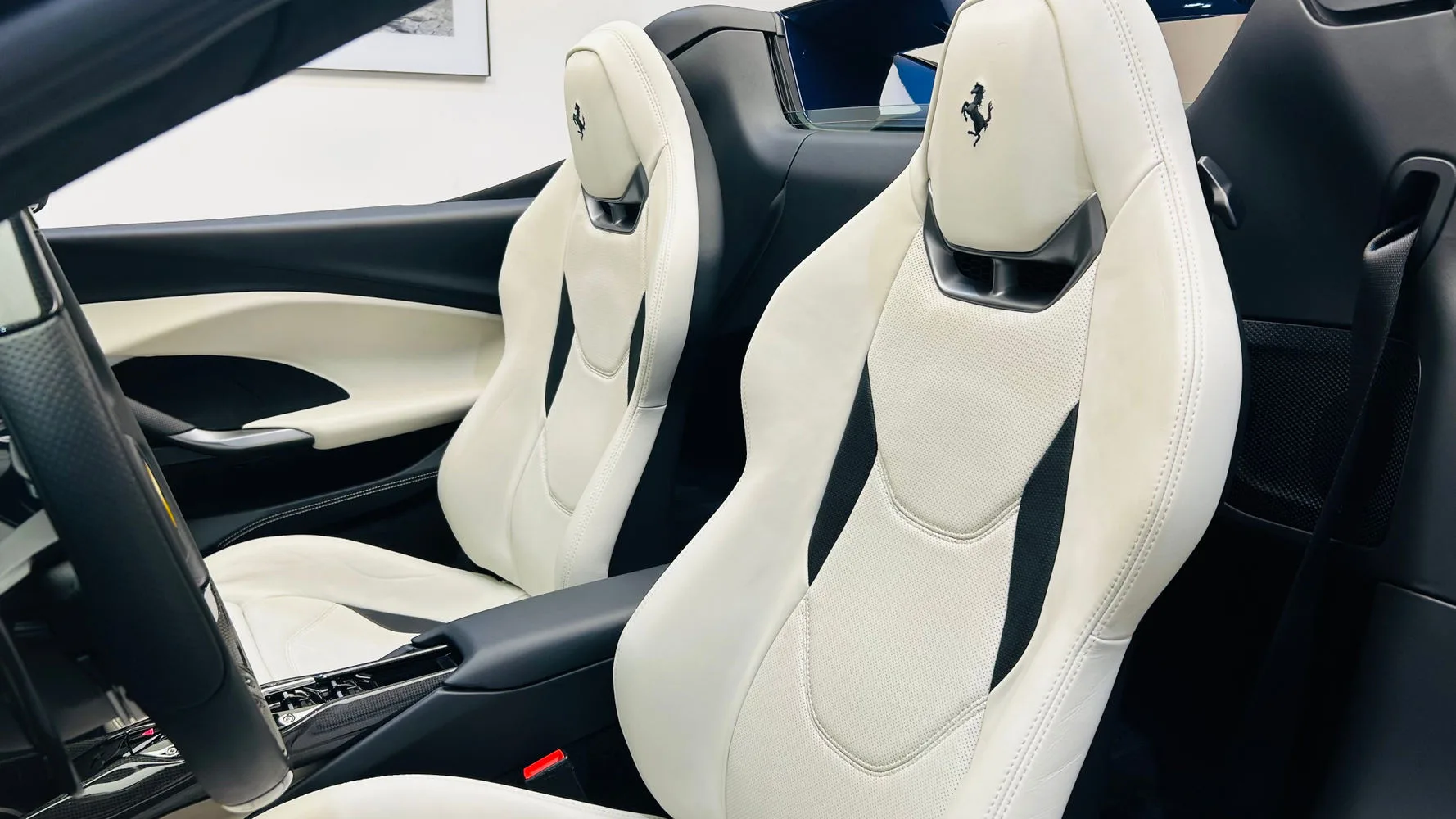 2023 Ferrari 296 GTS, 6/30