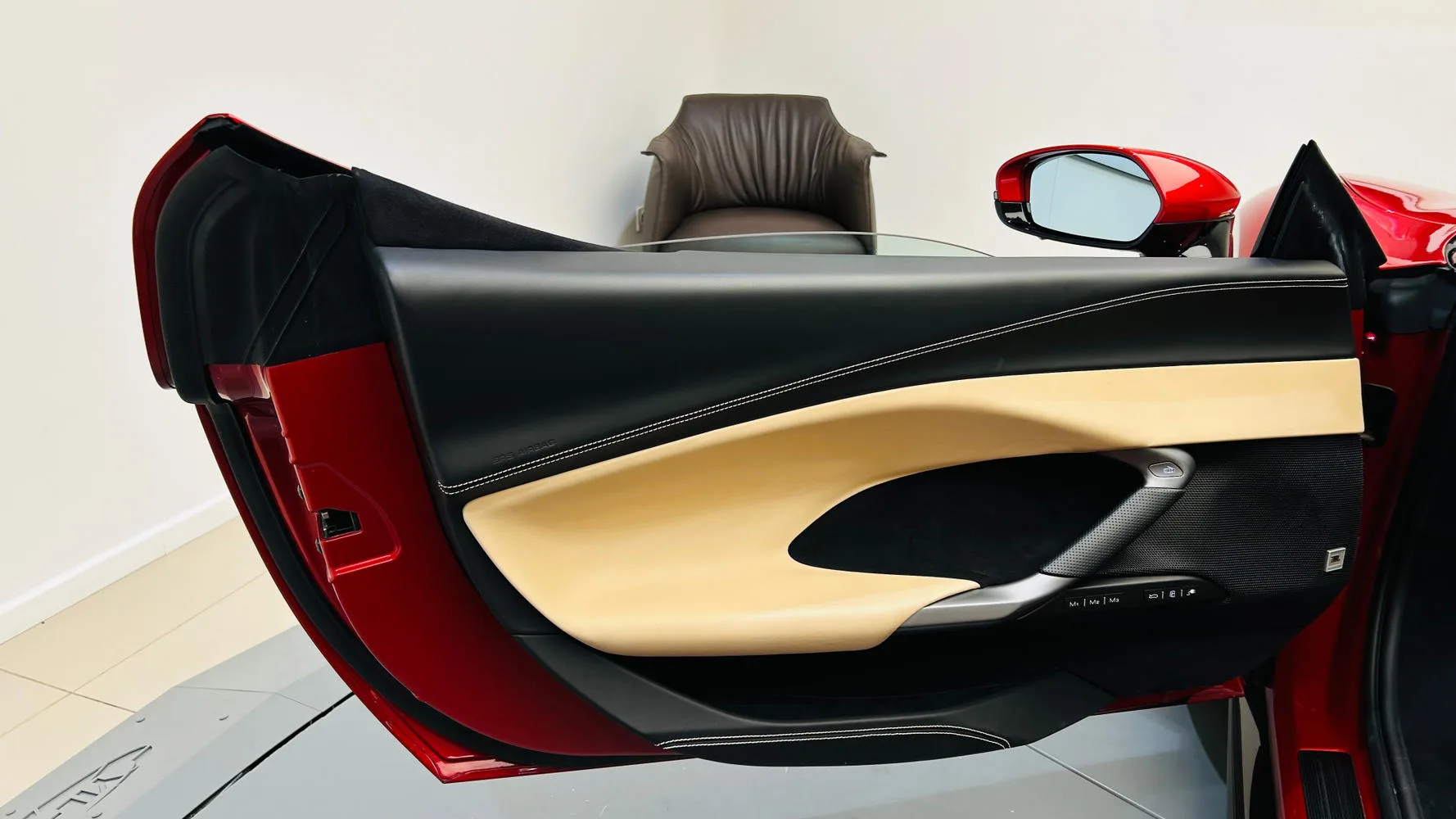 2023 Ferrari 296 GTS, 22/30