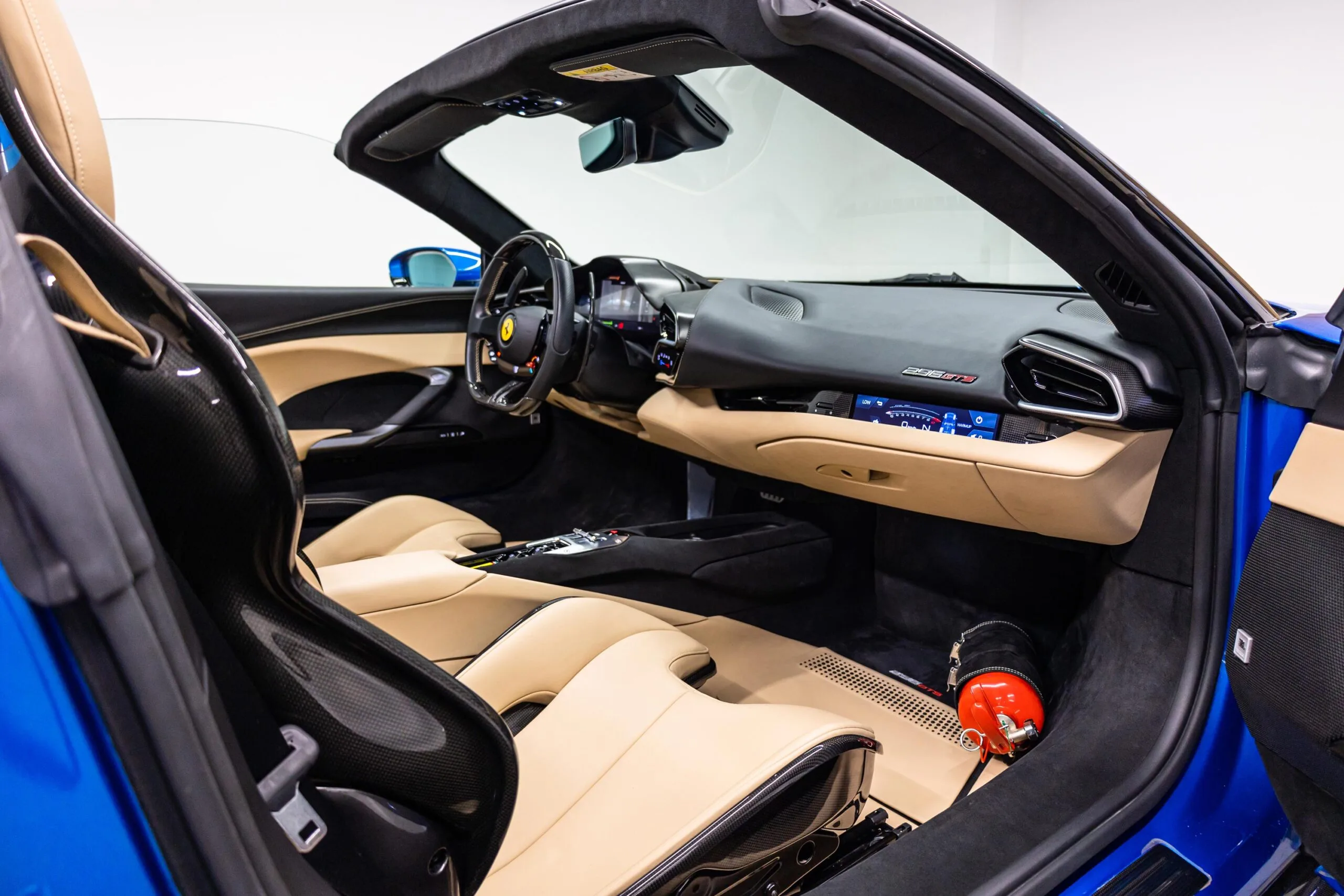 2023 Ferrari 296 GTS, 10/22