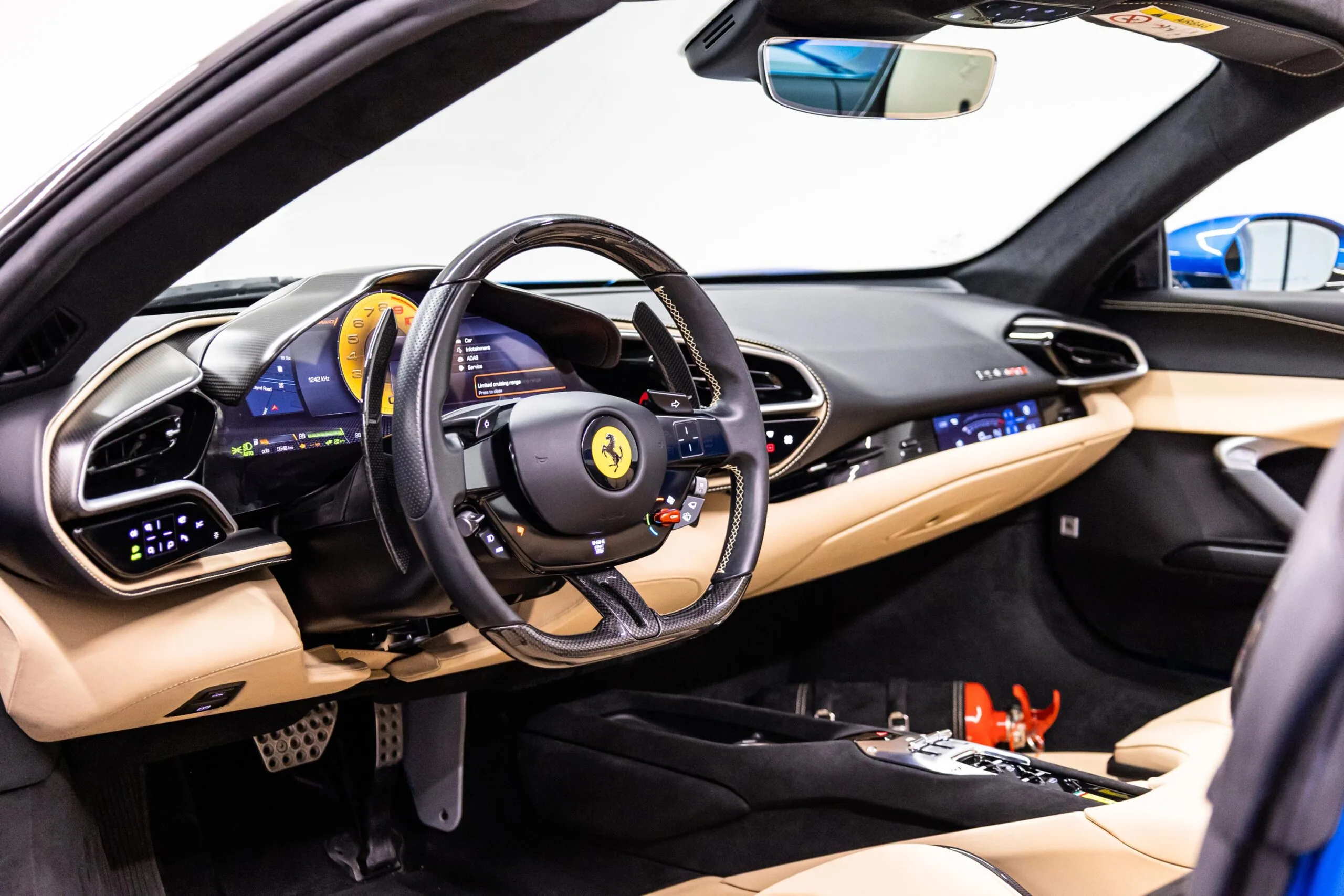 2023 Ferrari 296 GTS, 21/22