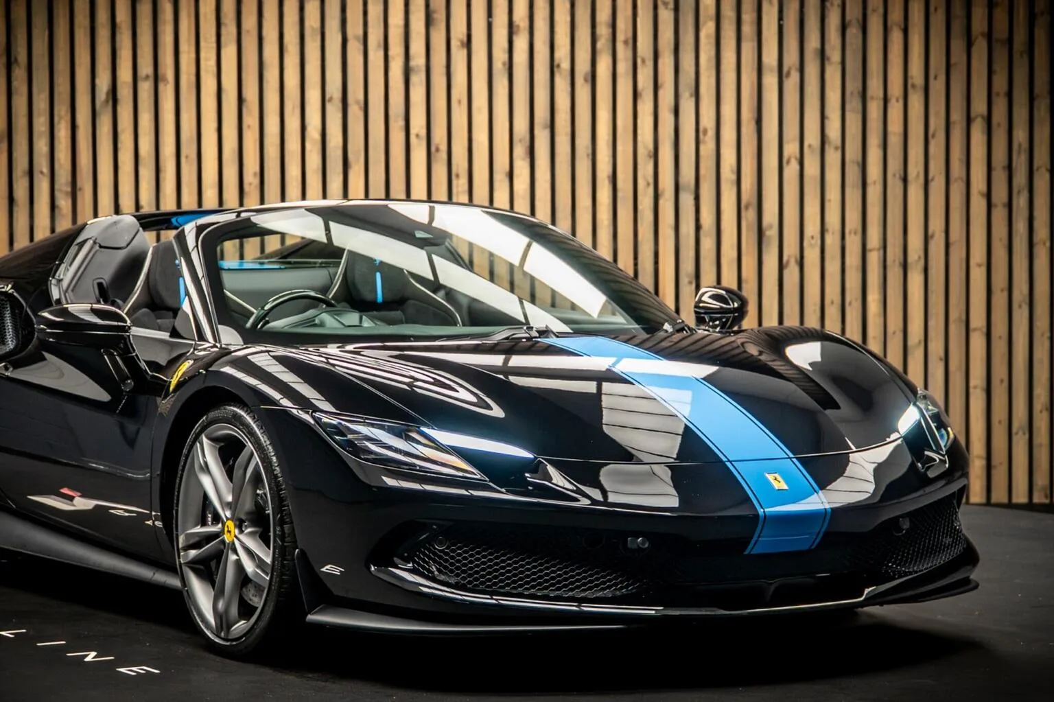 2023 Ferrari 296 GTS, 11/30