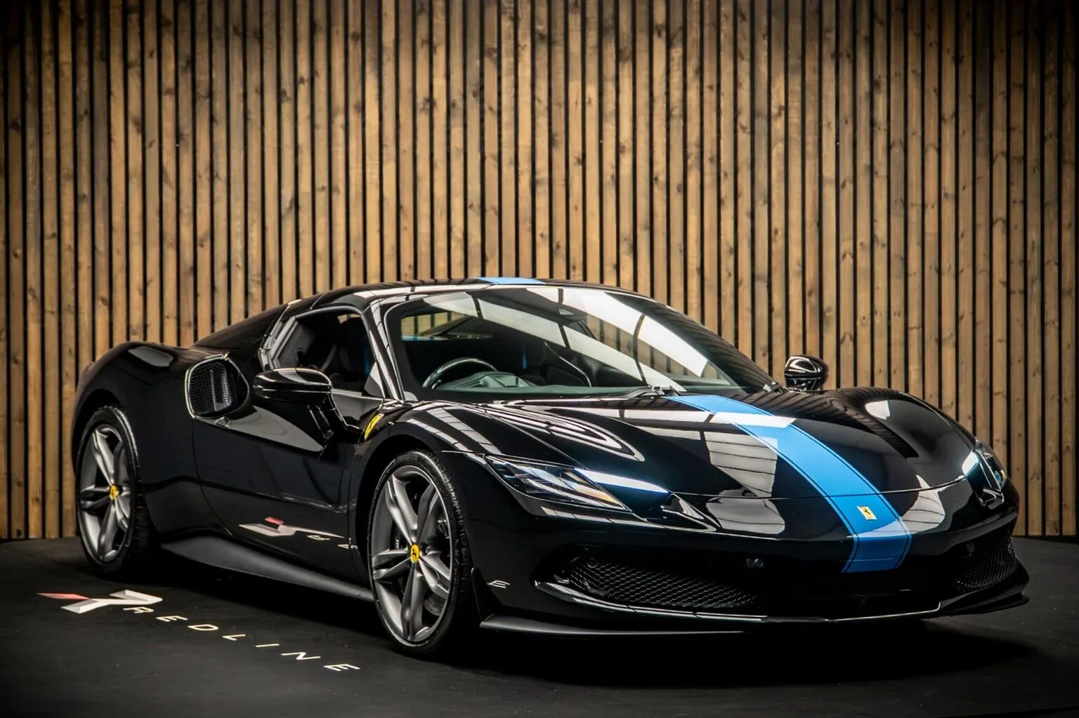 2023 Ferrari 296 GTS, 12/30
