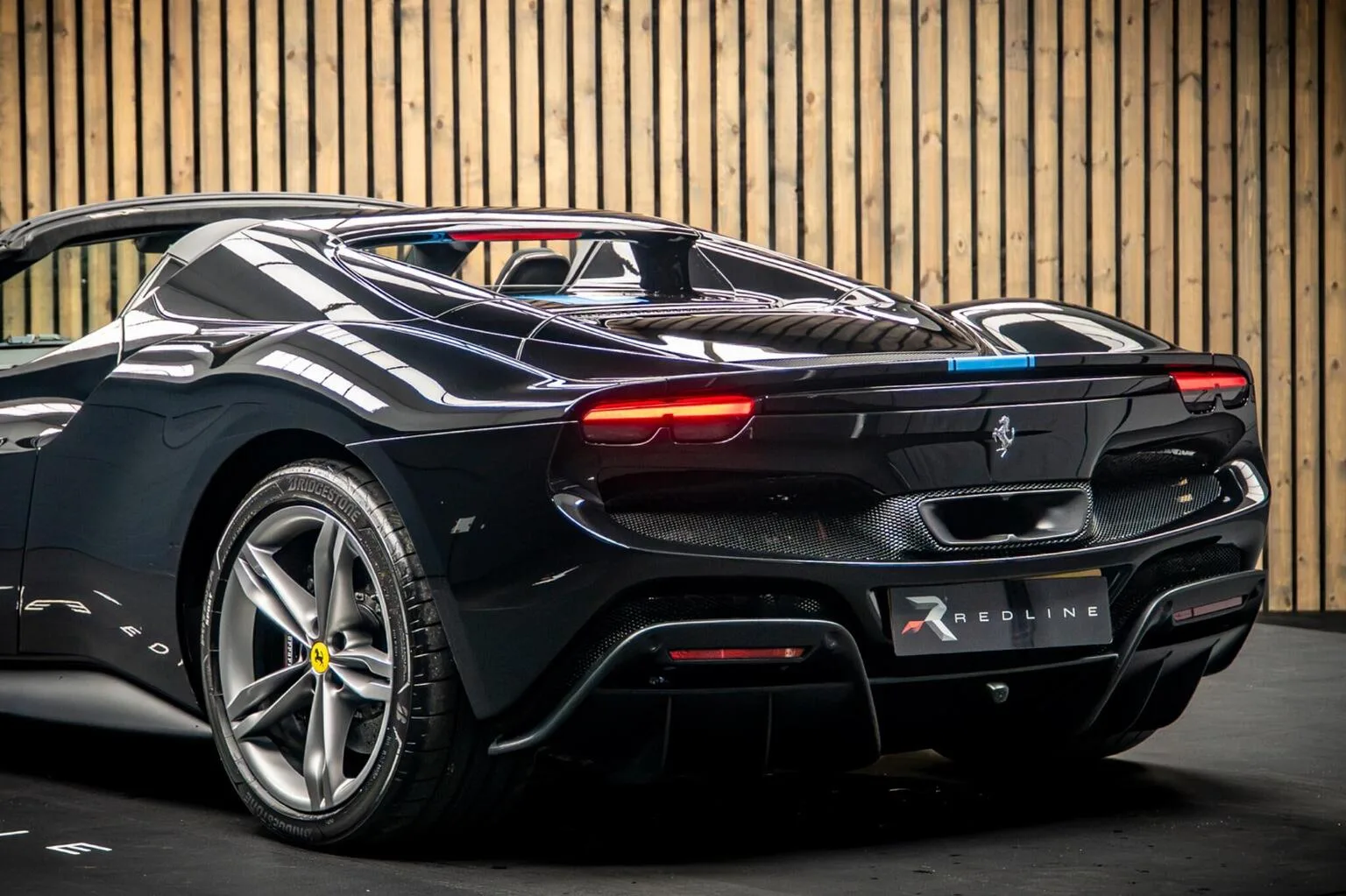 2023 Ferrari 296 GTS, 20/30