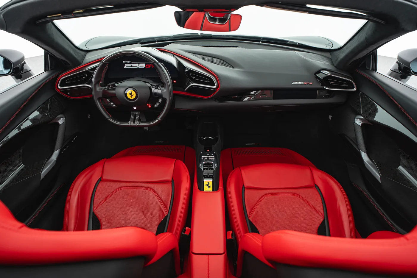 2023 Ferrari 296 GTS angeboten von einem Fachhändler in Vösendorf, Österreich, Foto 5 von 15