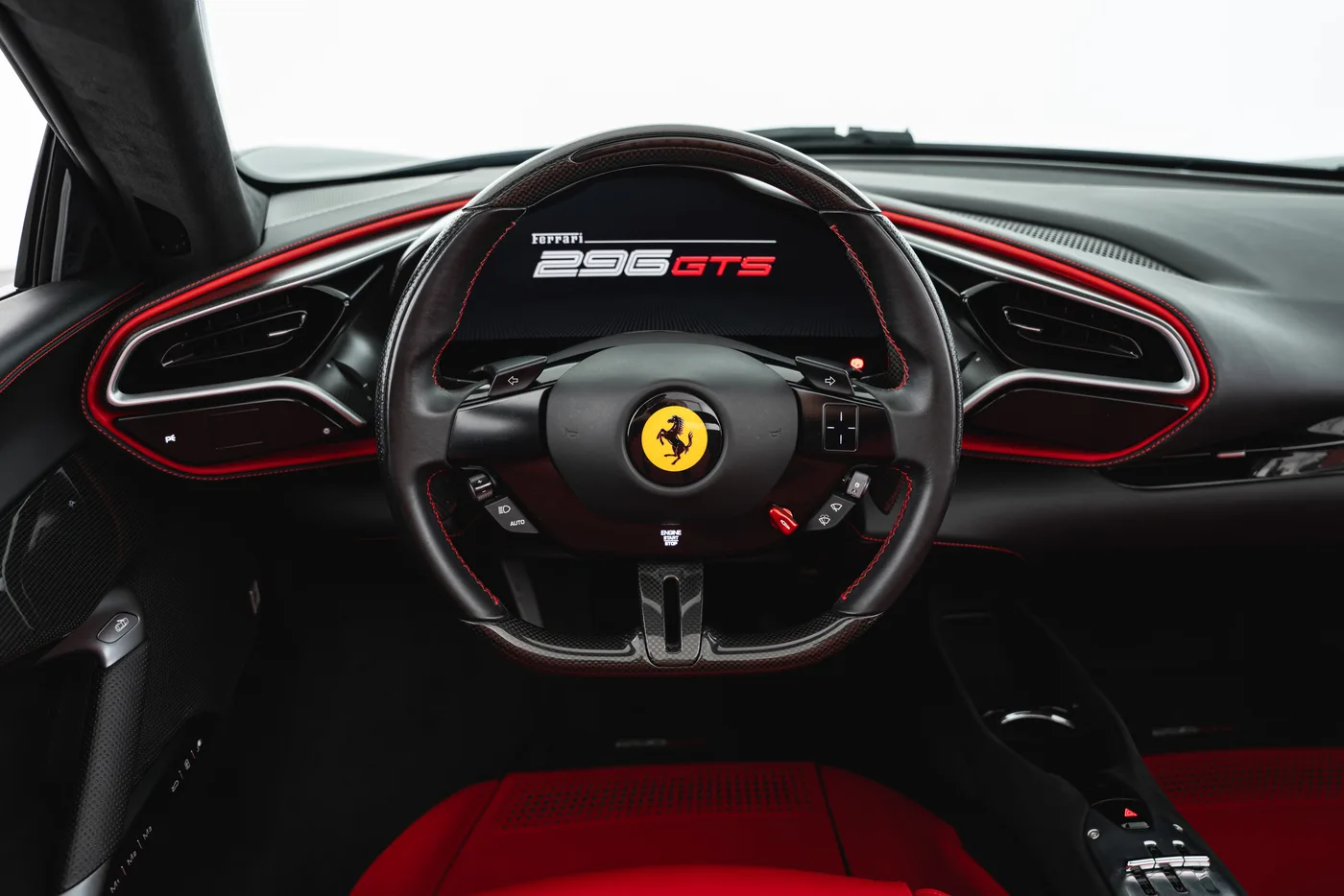 2023 Ferrari 296 GTS angeboten von einem Fachhändler in Vösendorf, Österreich, Foto 11 von 15