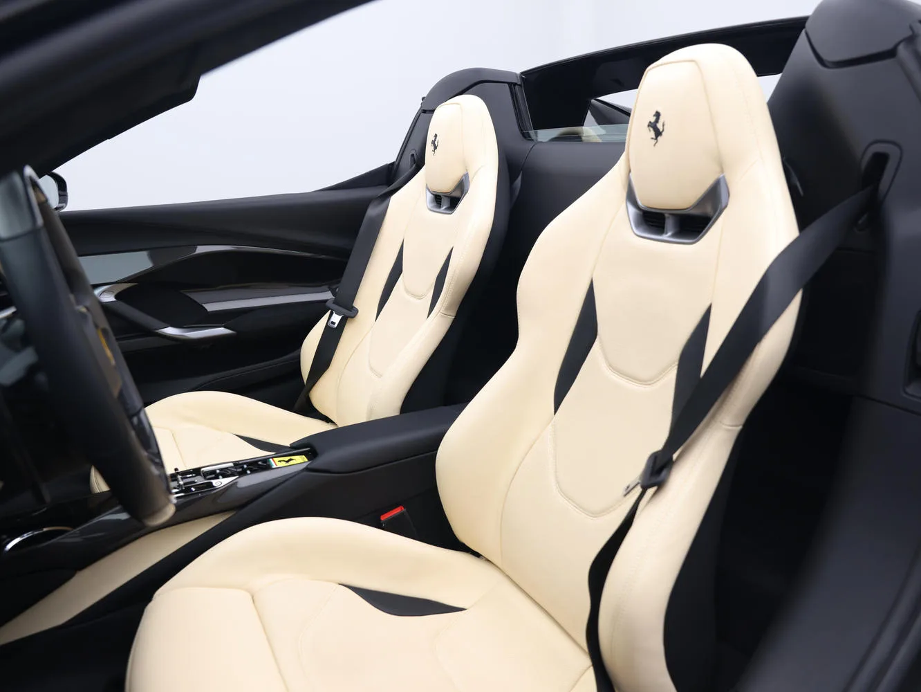 2023 Ferrari 296 GTS, 6/29