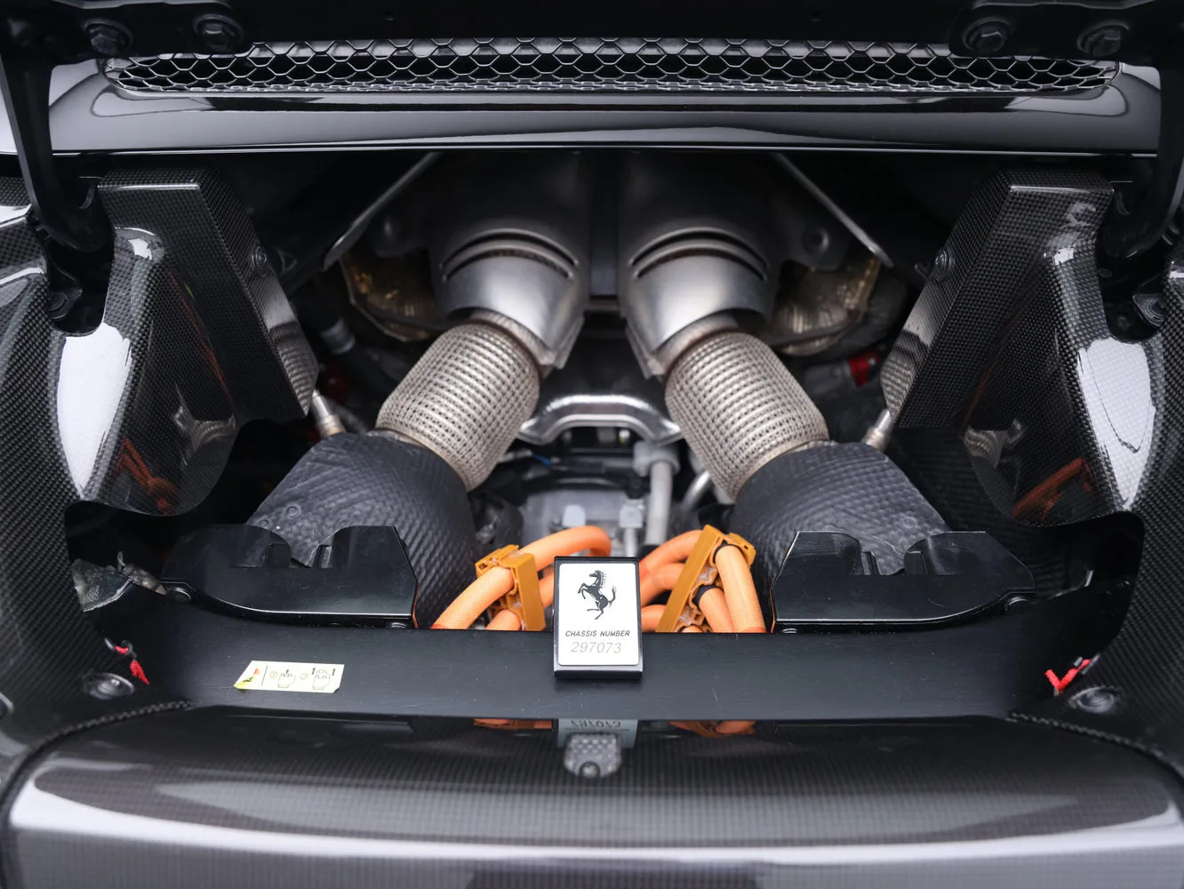 2023 Ferrari 296 GTS, 25/29
