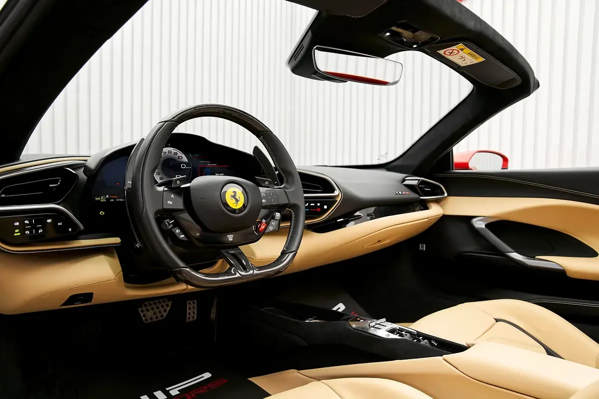 2023 Ferrari 296 GTS, 9/12