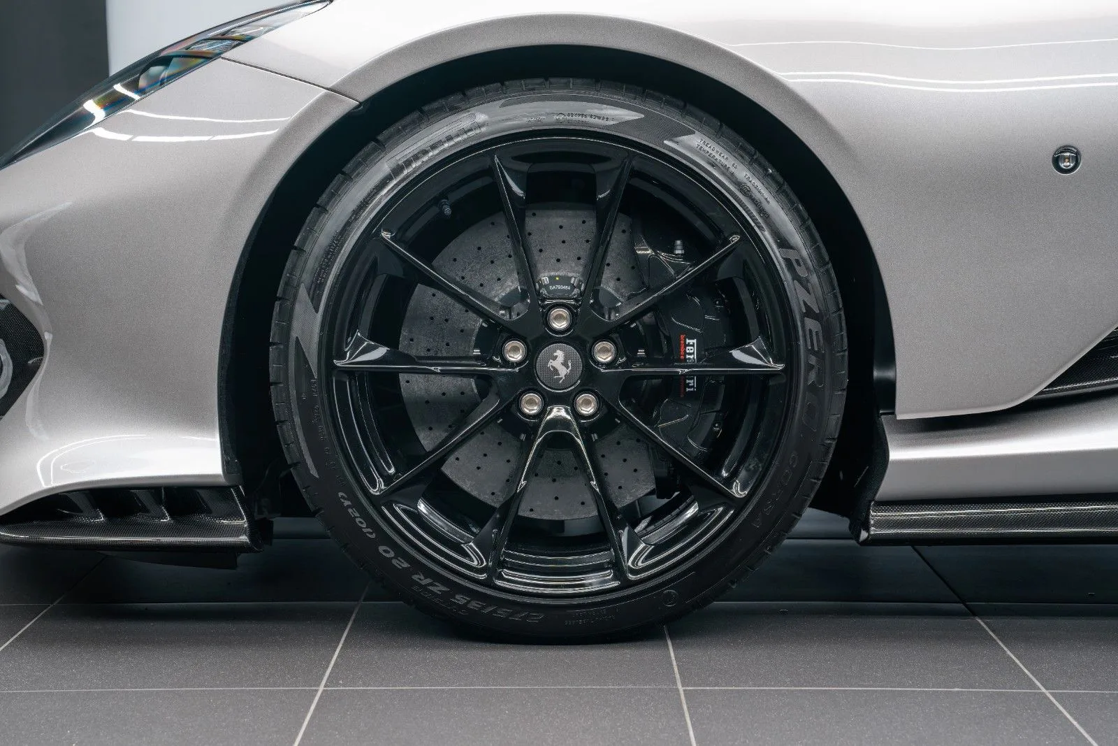 2023 Ferrari 812 Competizione A, 13/30
