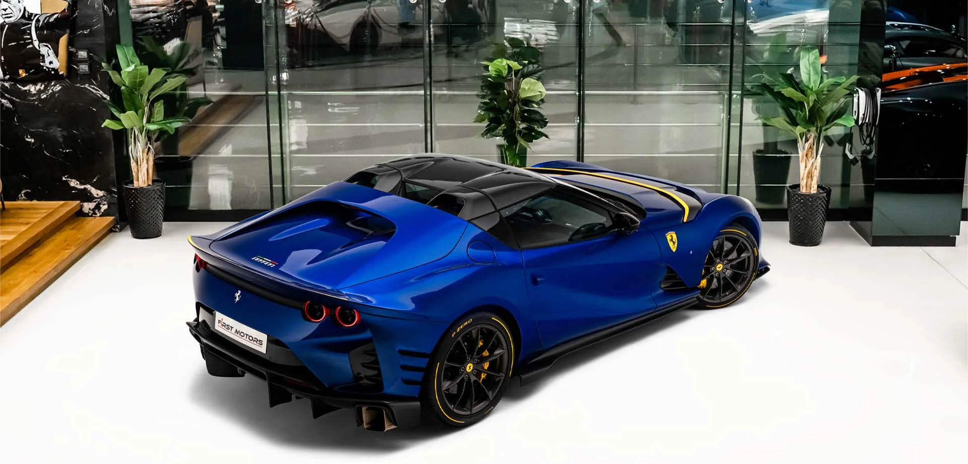 2023 Ferrari 812 Competizione A, 2/30