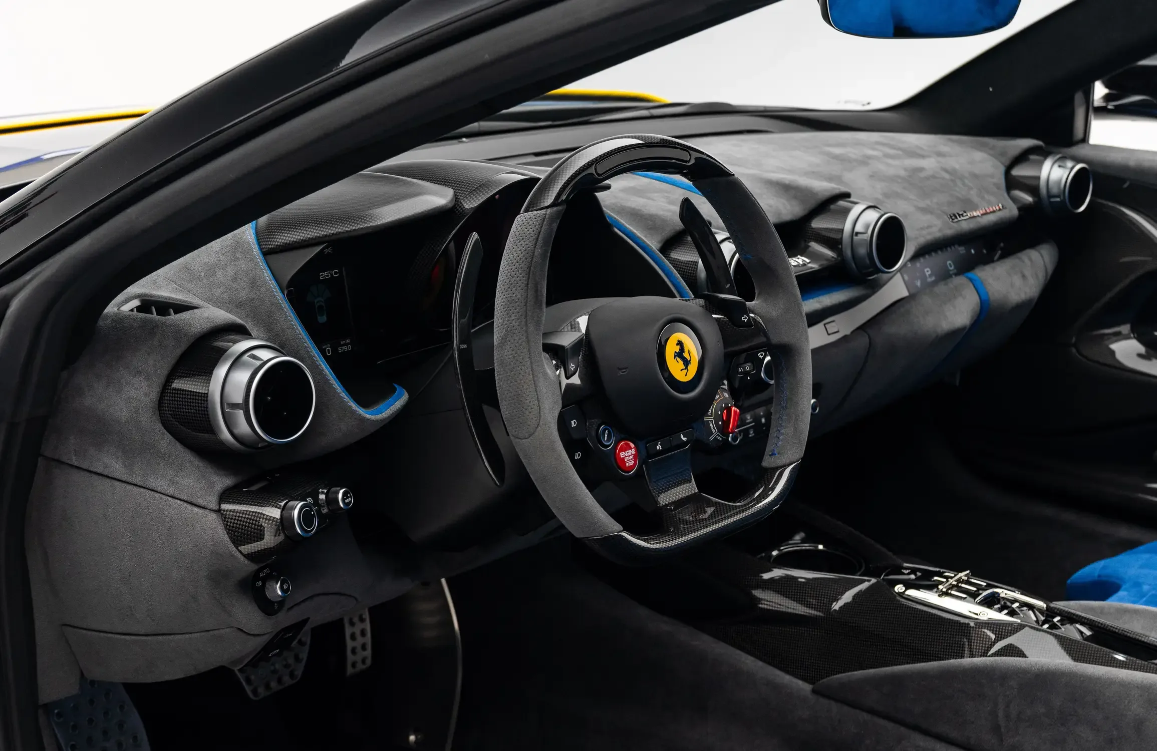 2023 Ferrari 812 Competizione A, 5/30