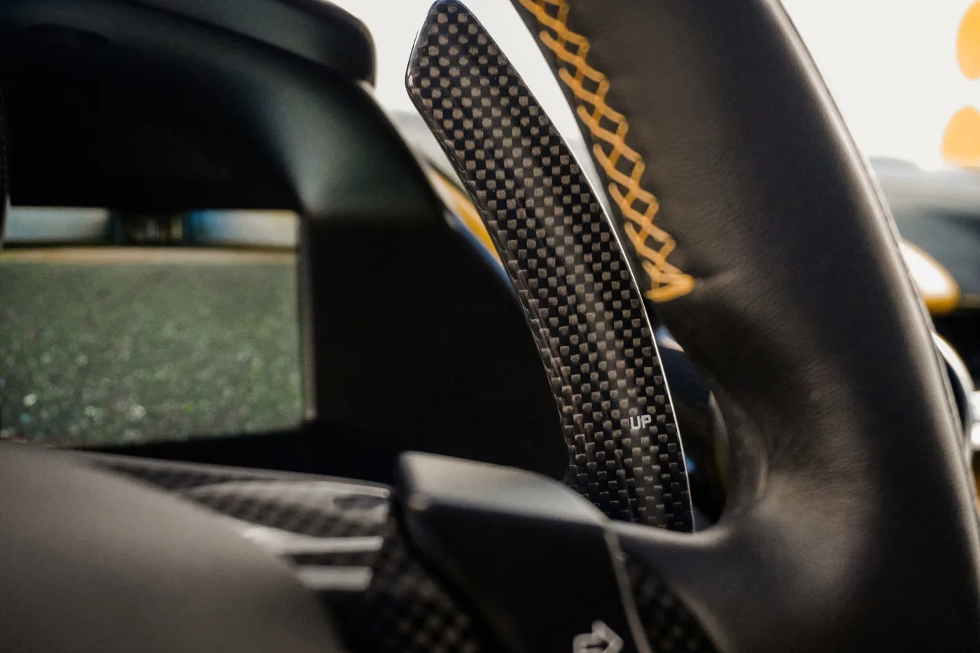 2023 Ferrari 812 Competizione angeboten von einem Supersportwagenhändler in Woerden, Niederlande, Foto 19 von 25