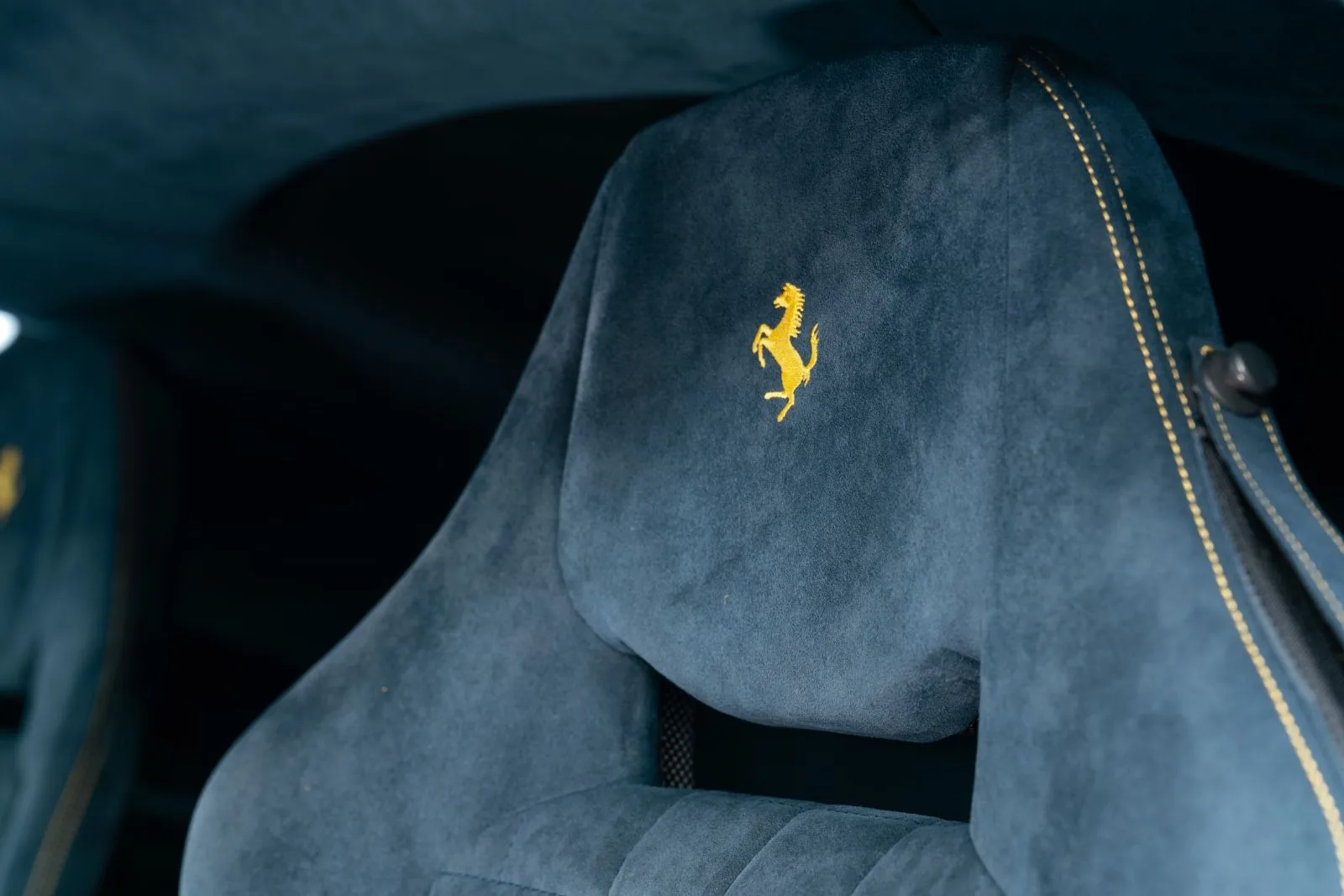 2023 Ferrari 812 Competizione, 15/30