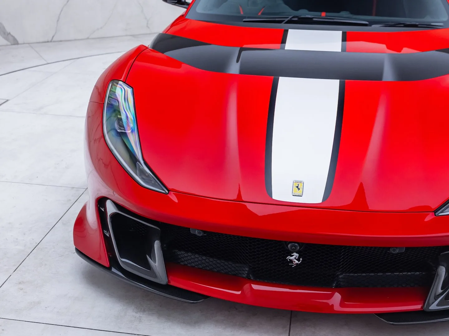 2023 Ferrari 812 Competizione, 29/30
