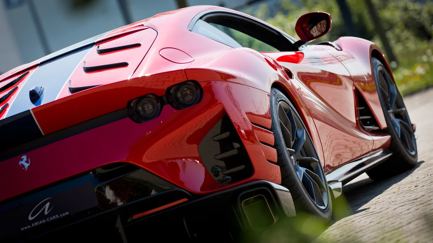 2023 Ferrari 812 Competizione offered by a specialist dealer in Cologne, Germany, photo 13 of 25