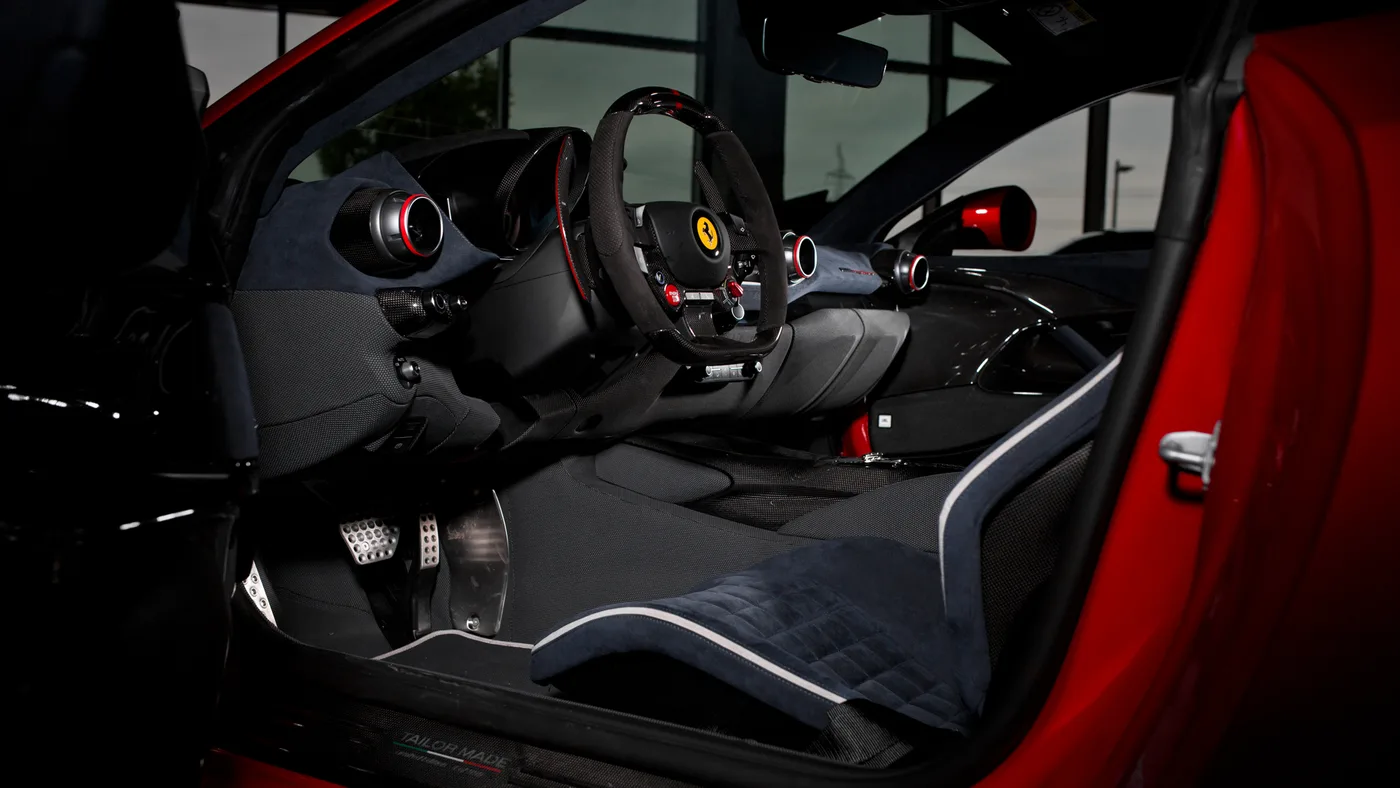 2023 Ferrari 812 Competizione offered by a specialist dealer in Cologne, Germany, photo 23 of 25