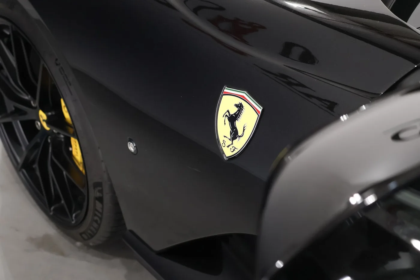2023 Ferrari 812 GTS offered by a supercar dealer in Zibido San Giacomo, Italy, photo 14 of 25