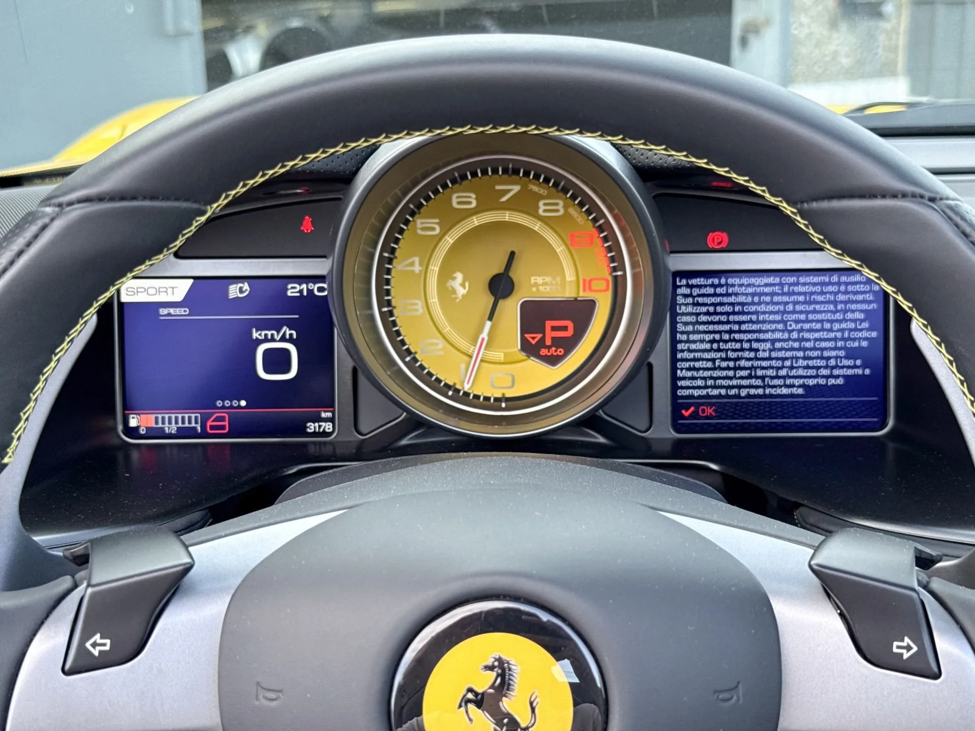 2023 Ferrari 812 GTS, 20/23