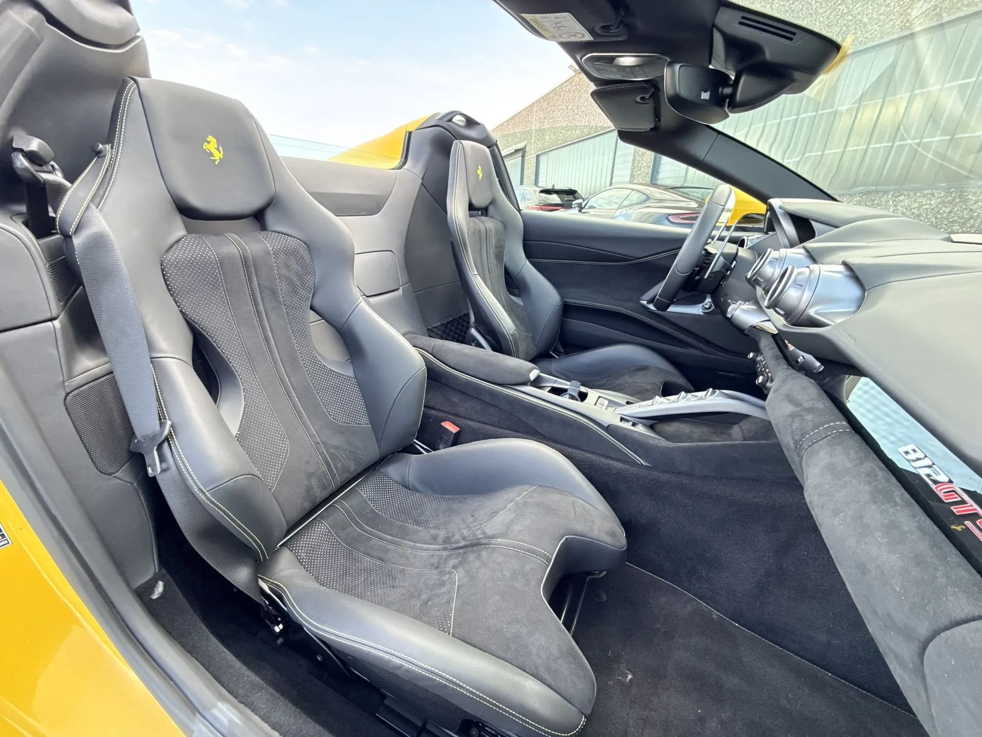 2023 Ferrari 812 GTS, 22/23