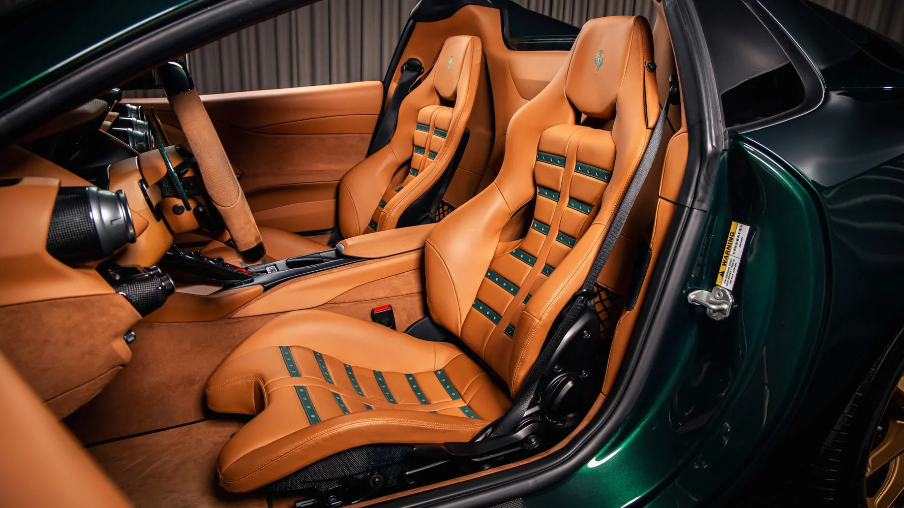 2023 Ferrari 812 GTS, 6/30