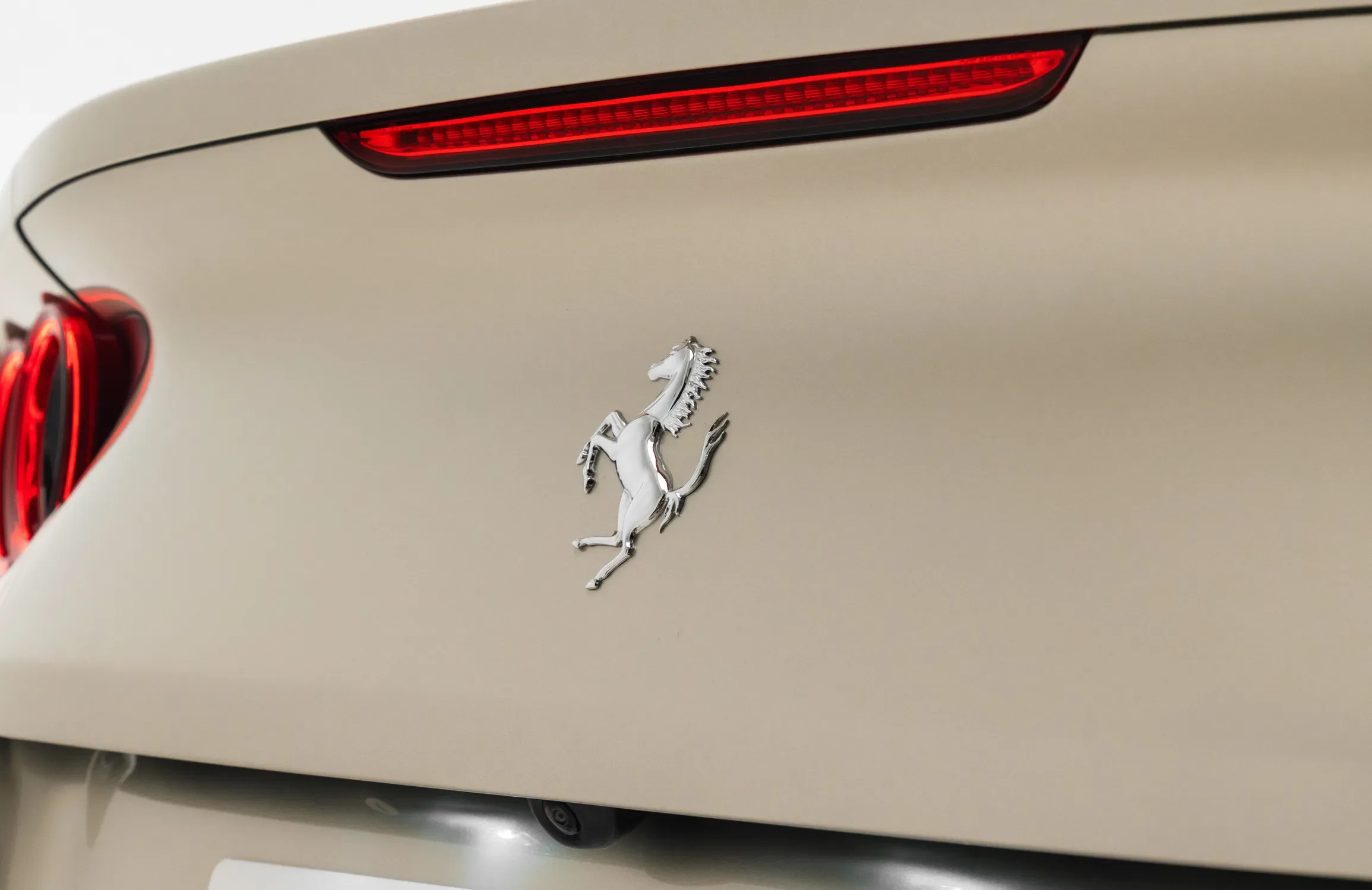 2023 Ferrari 812 GTS, 7/28