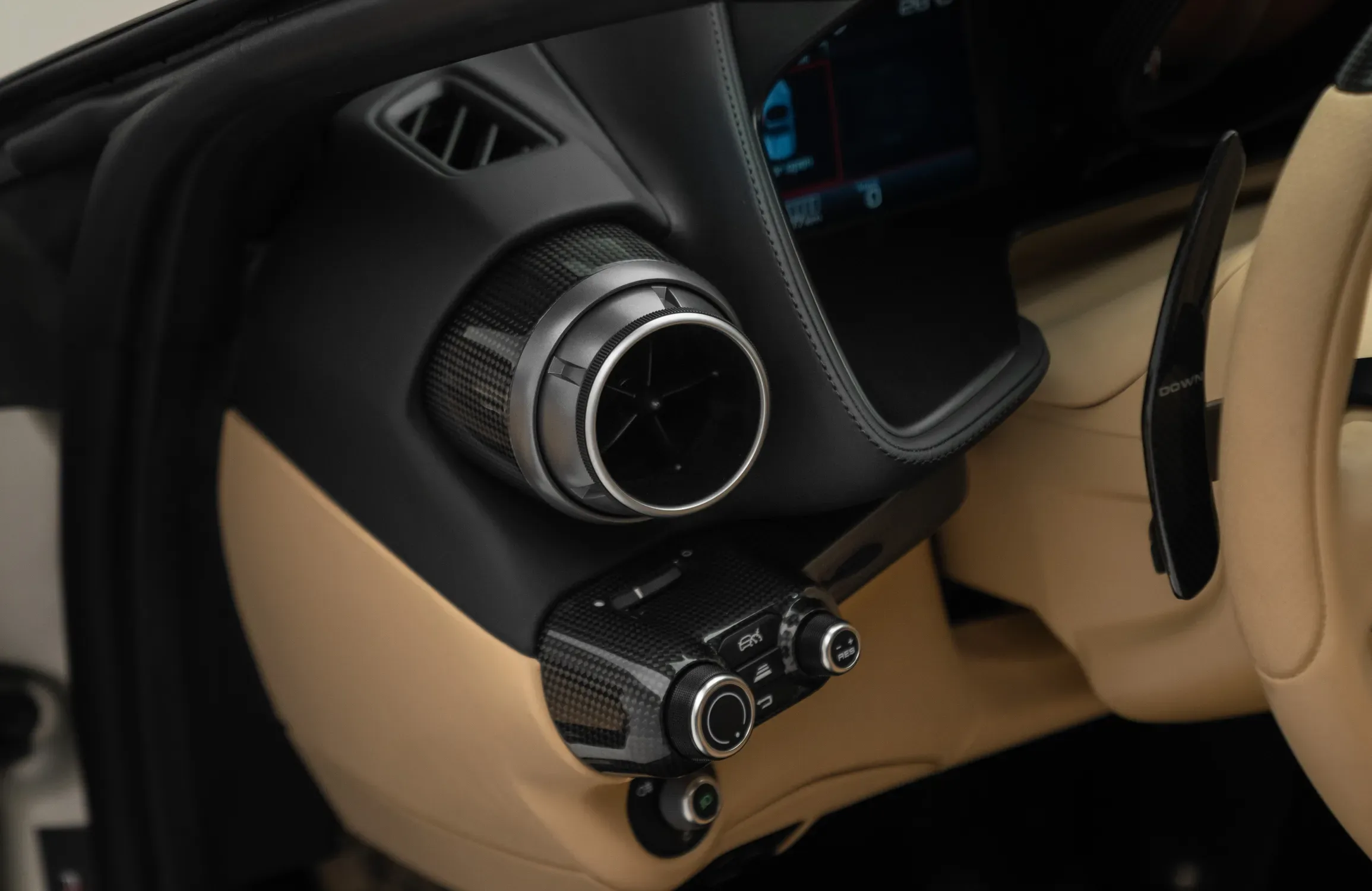 2023 Ferrari 812 GTS, 22/28