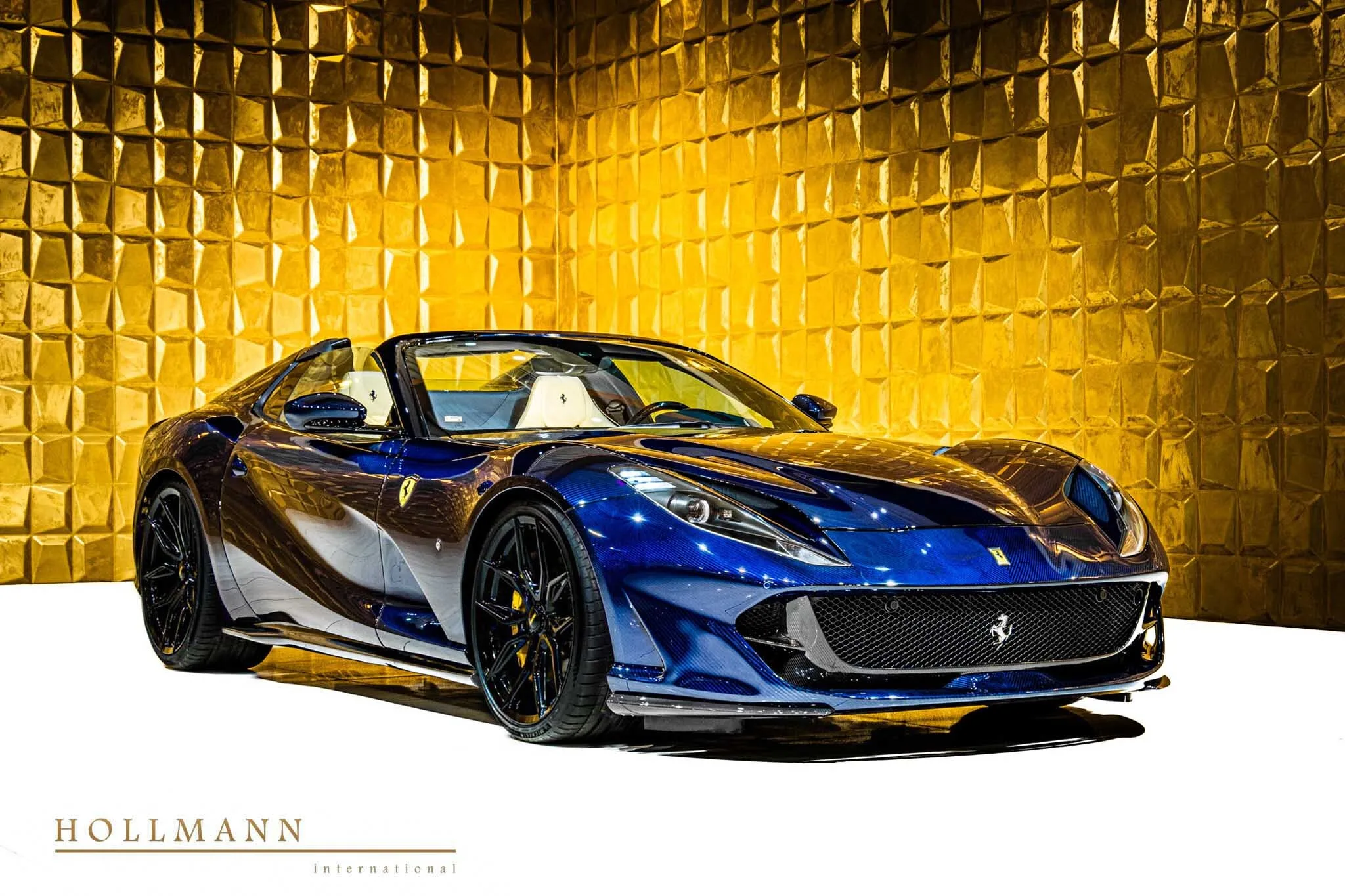 2023 Ferrari 812 GTS Customized angeboten von einem Fachhändler in Stuhr, Deutschland, Hauptfoto