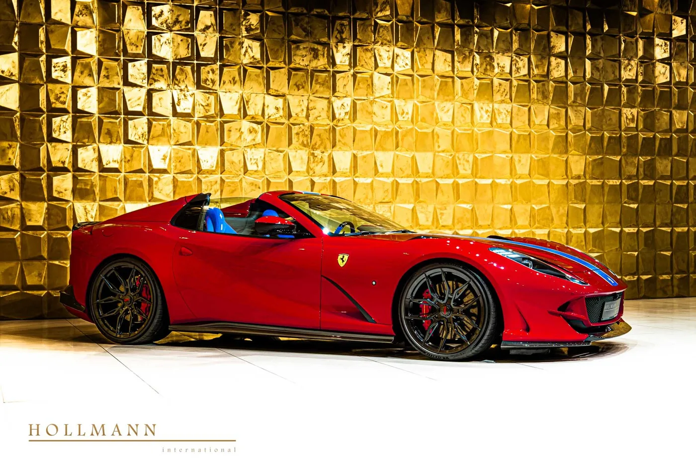 2023 Ferrari 812 GTS angeboten von einem Fachhändler in Stuhr, Deutschland, Foto 2 von 8