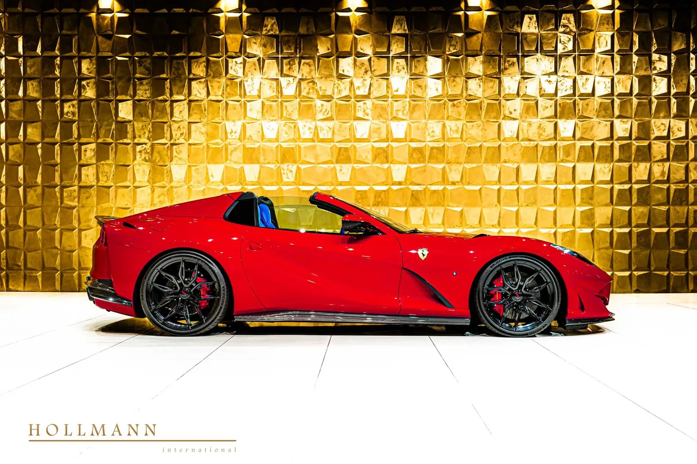 2023 Ferrari 812 GTS angeboten von einem Fachhändler in Stuhr, Deutschland, Foto 4 von 8